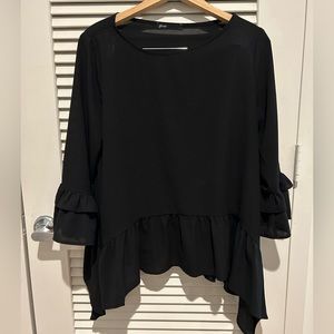 Size Medium Gibson black long sleeve blouse